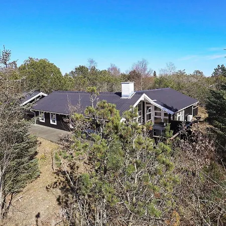 7 Person Holiday In Lb K Tatil Evi Ålbæk